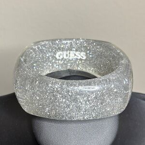 GUESS Glitter Silver Bracelet Chunky Y2K
Vintage